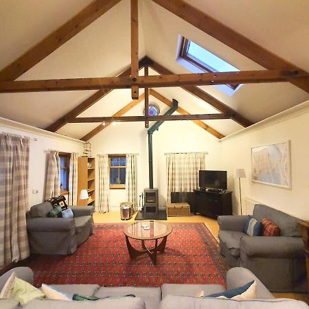 Edinburgh 2-Bedroom Cottage With Parking - Ground Floor Bagian luar foto
