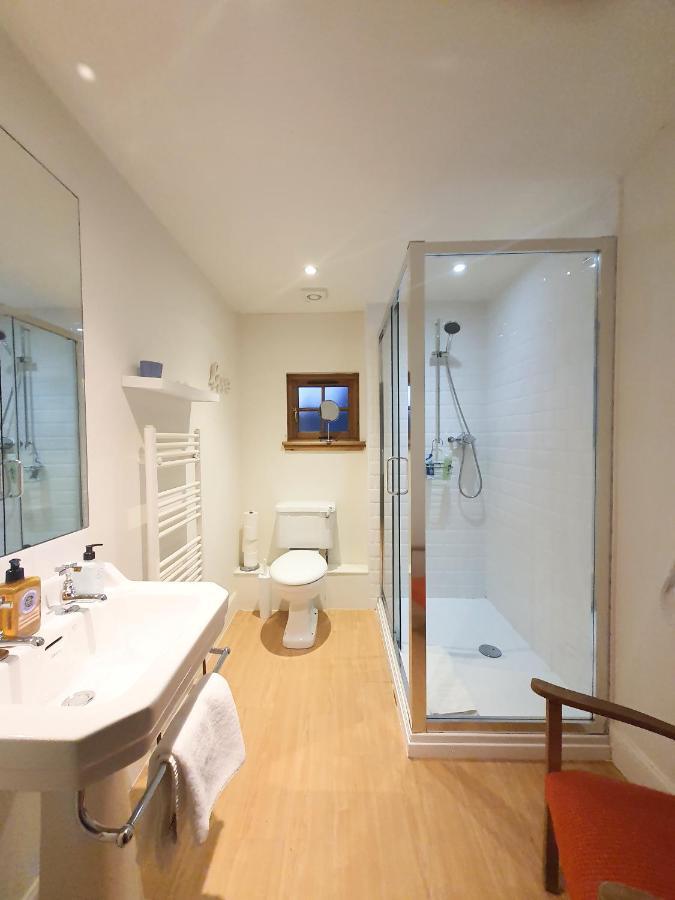 Edinburgh 2-Bedroom Cottage With Parking - Ground Floor Bagian luar foto