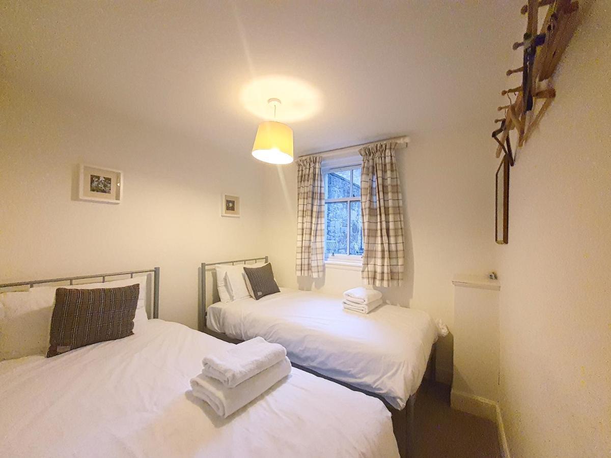 Edinburgh 2-Bedroom Cottage With Parking - Ground Floor Bagian luar foto